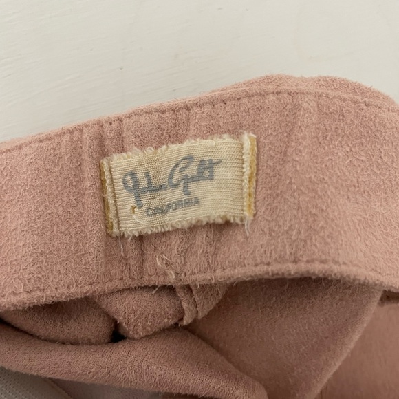 Brandy Melville suede high-waisted pink mini skirt - Picture 5 of 7